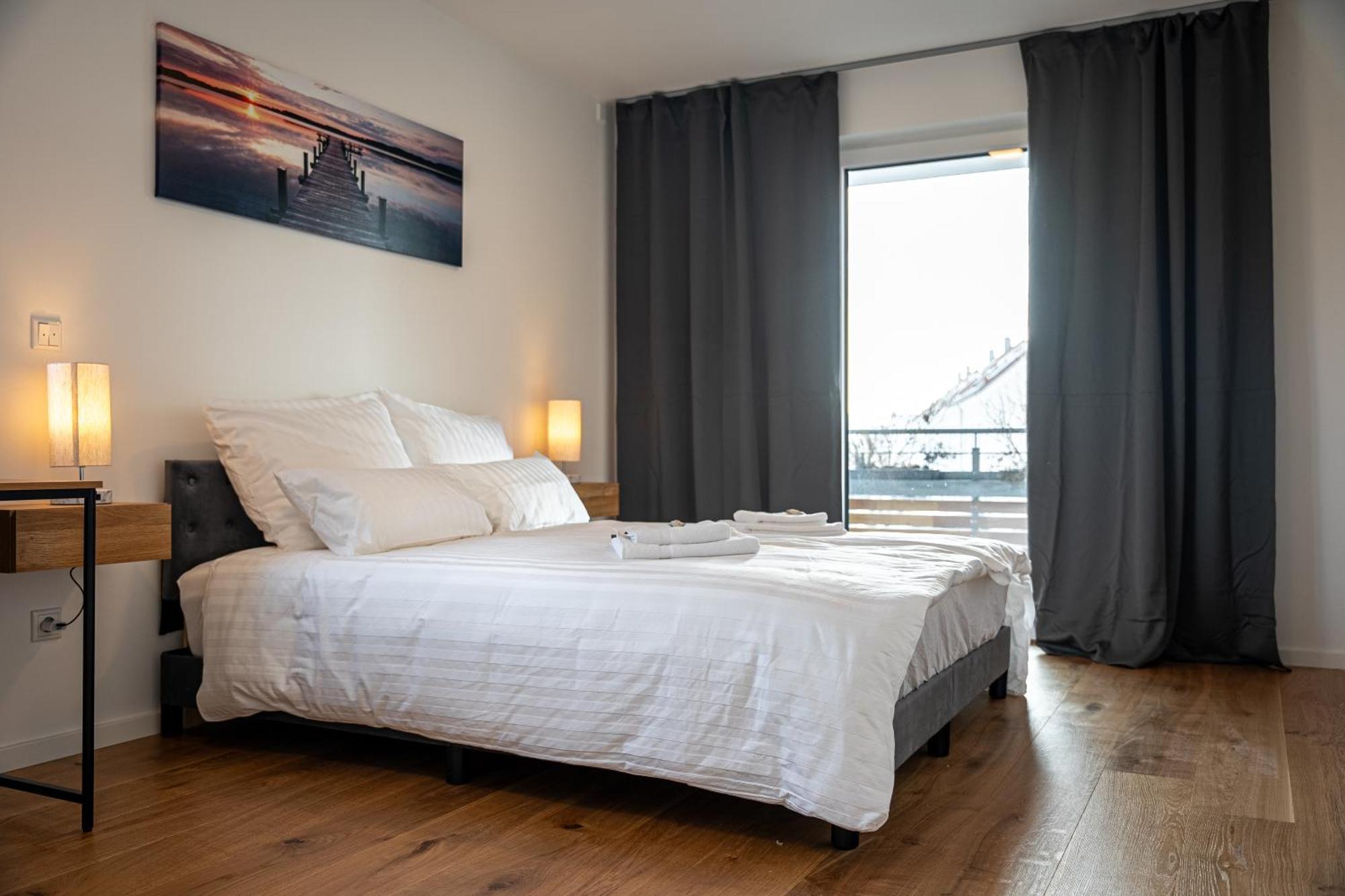 Aparthome Eching Deluxe Near Munich Airport Esterno foto